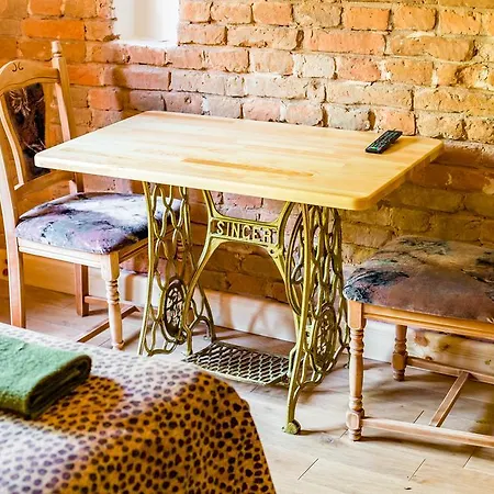 Apartment Near Rynok Square є кондиціонер