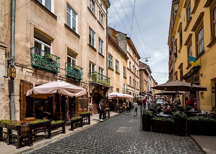 Near Rynok Square є кондиціонер