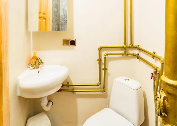 Apartment Near Rynok Square є кондиціонер Lviv